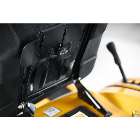 TRAKTOR OGRODOWY CUB CADET LT3 PR105