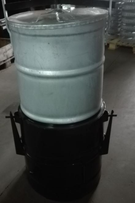 PARNIK Z SZAMOTEM OCYNKOWANY 150 L