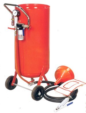 MOBILNA PIASKARKA SYFONOWA Z LEJKIEM, 76 L