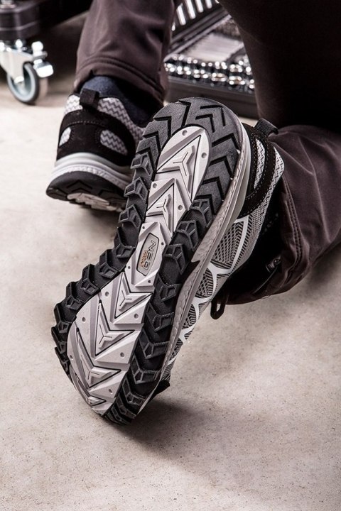 PÓŁBUTY ZAWODOWE O1, BEZ METALU, R46